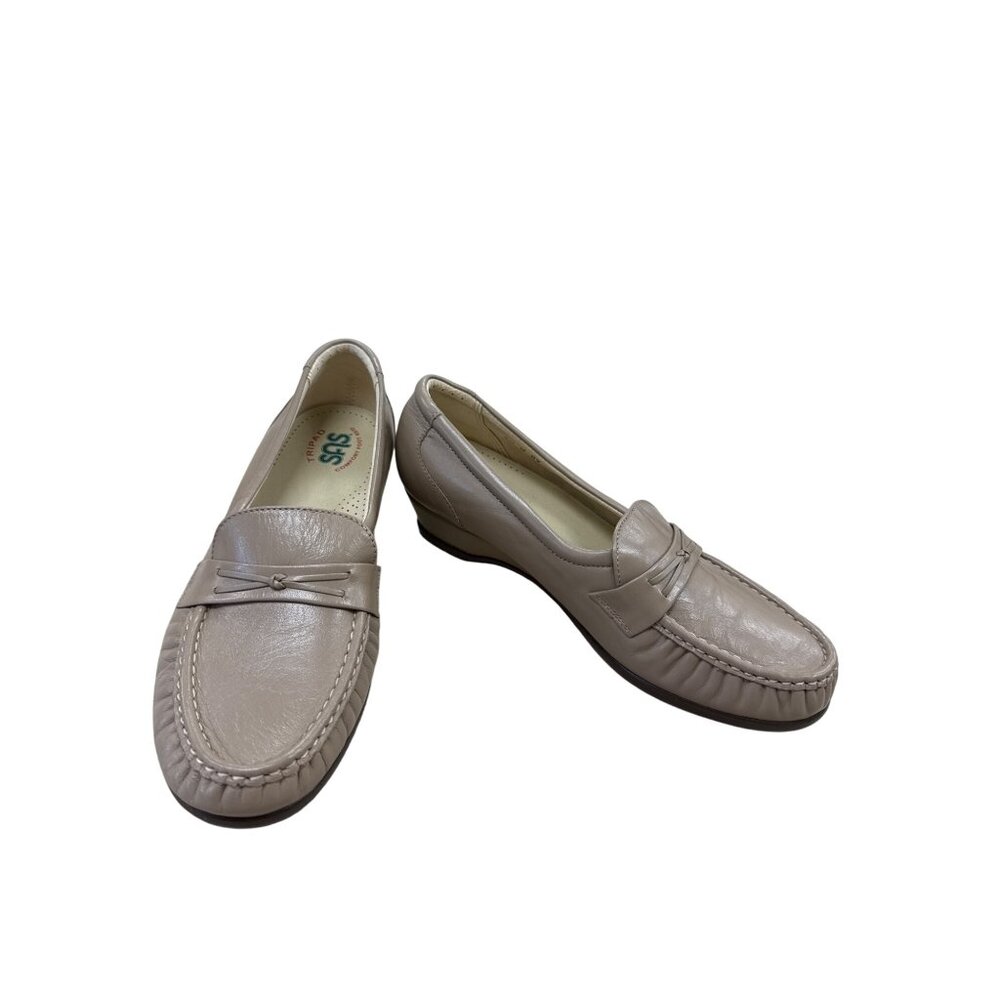 S.A.S Tripad comfort womens tan loafers size 7.5W SKU 7238